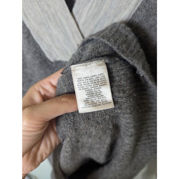 Anthropologie Moth Boucle Alpaca Wool Grey V Neck Pullover Sweater Size XS Hygge - Picture 11 of 12